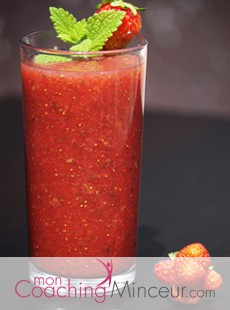 recette-nutrition-smoothie-minceur-fraise-menthe